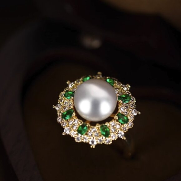 ✨ REGAL Freshwater Pearl Ring - Emerald Green & CZ Halo Adjustable! - Picture 2 of 5